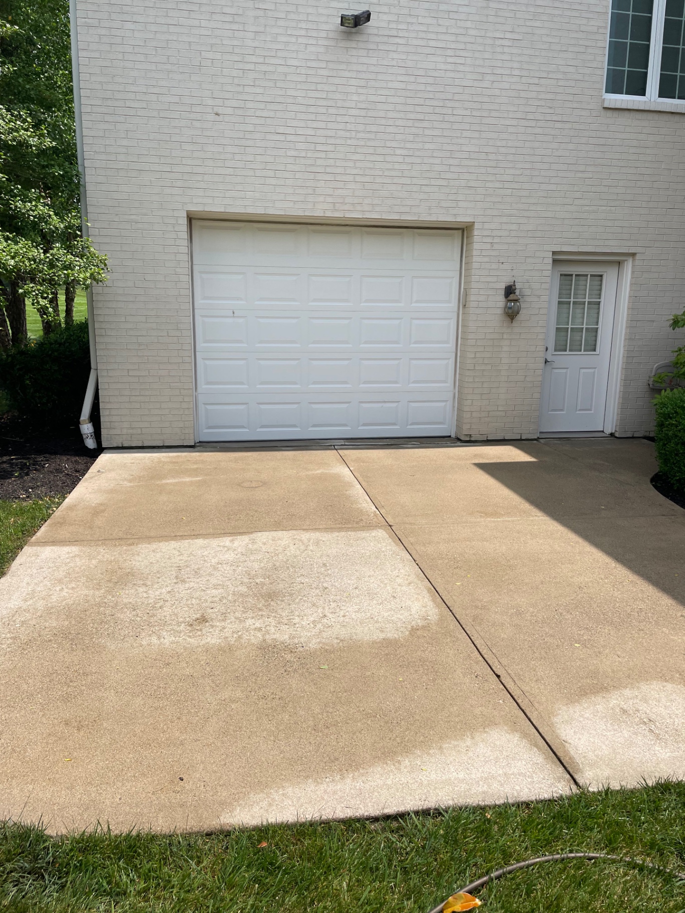 After garage apron cleaning in Northern Kentucky
